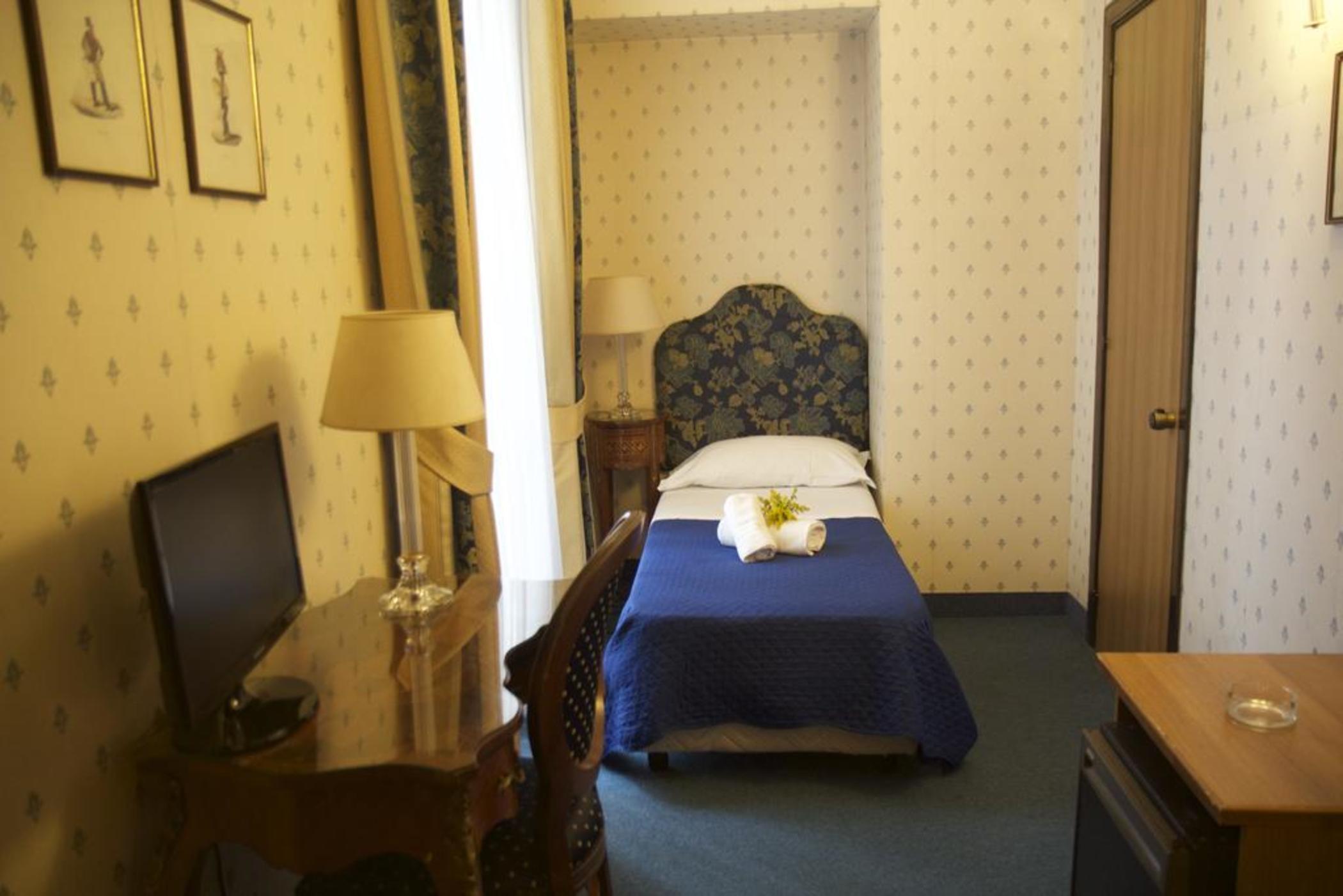 Nuovo Rebecchino Hotel Naples