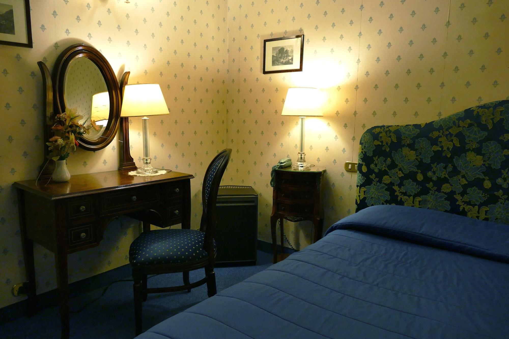 Nuovo Rebecchino 3* Naples